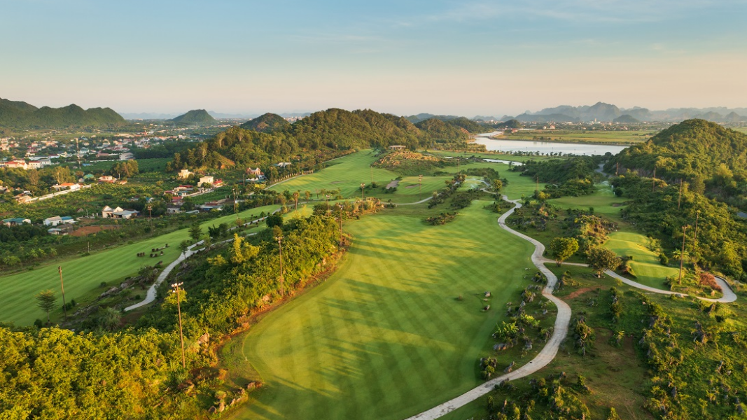 Royal Golf Club Ninh Binh