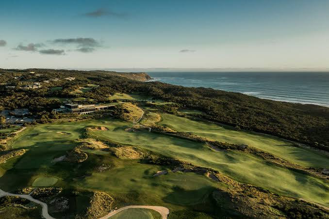 The National Golf Club