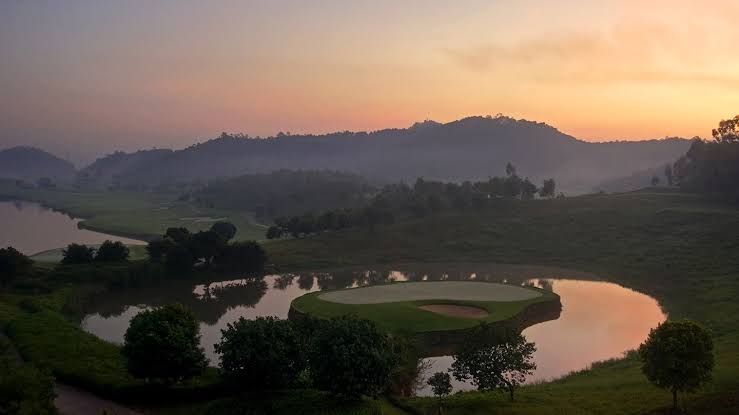 Golf Week at Mission Hills - 7D6N6R