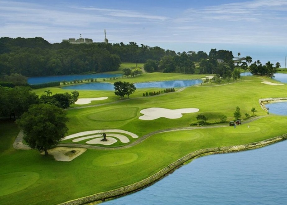 Batam Hills Golf Resort