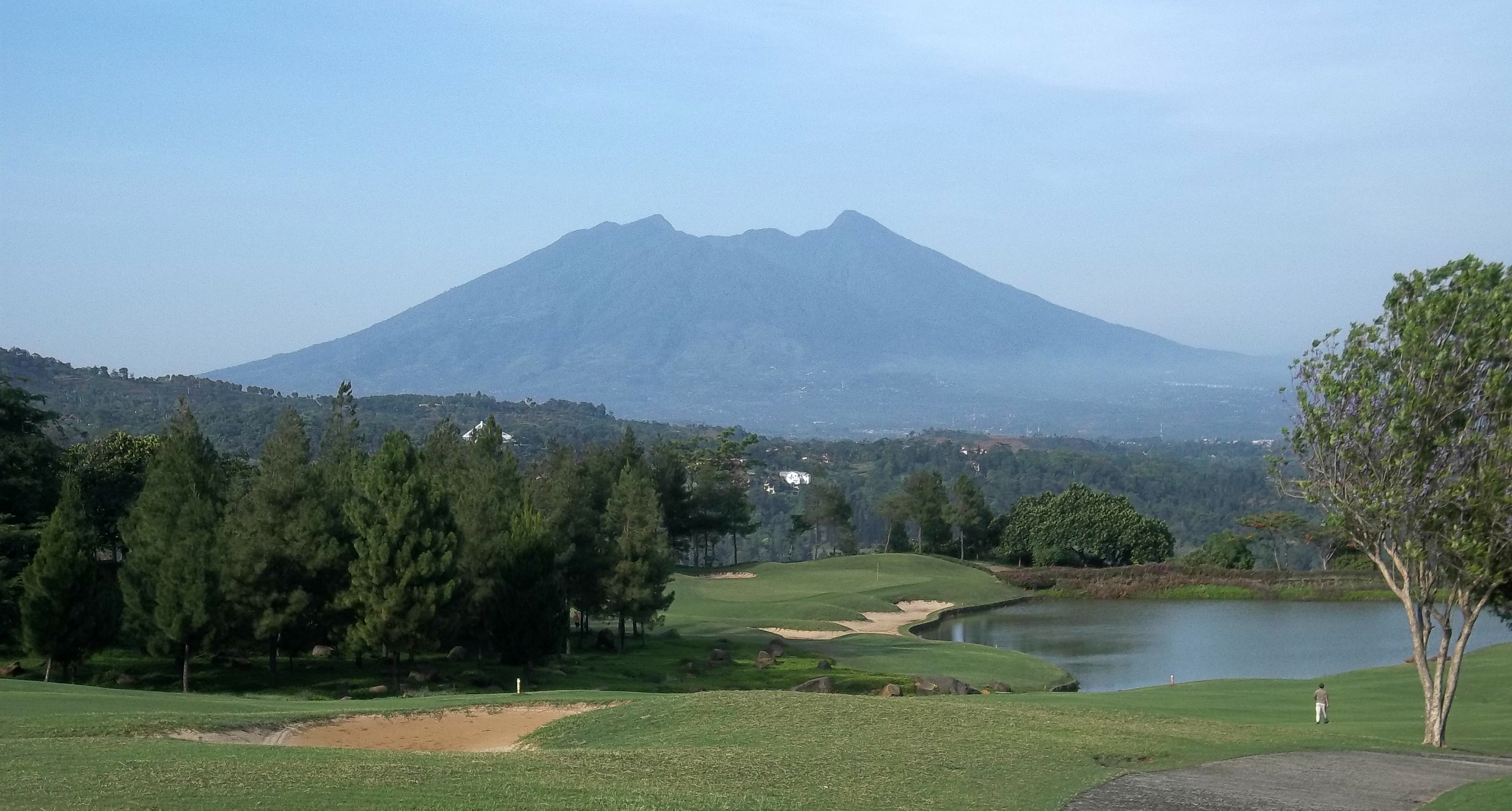 Rainbow Hills Golf Club