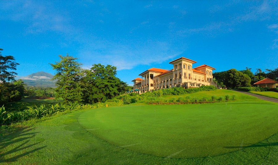 Finna Golf & Country Club Resort