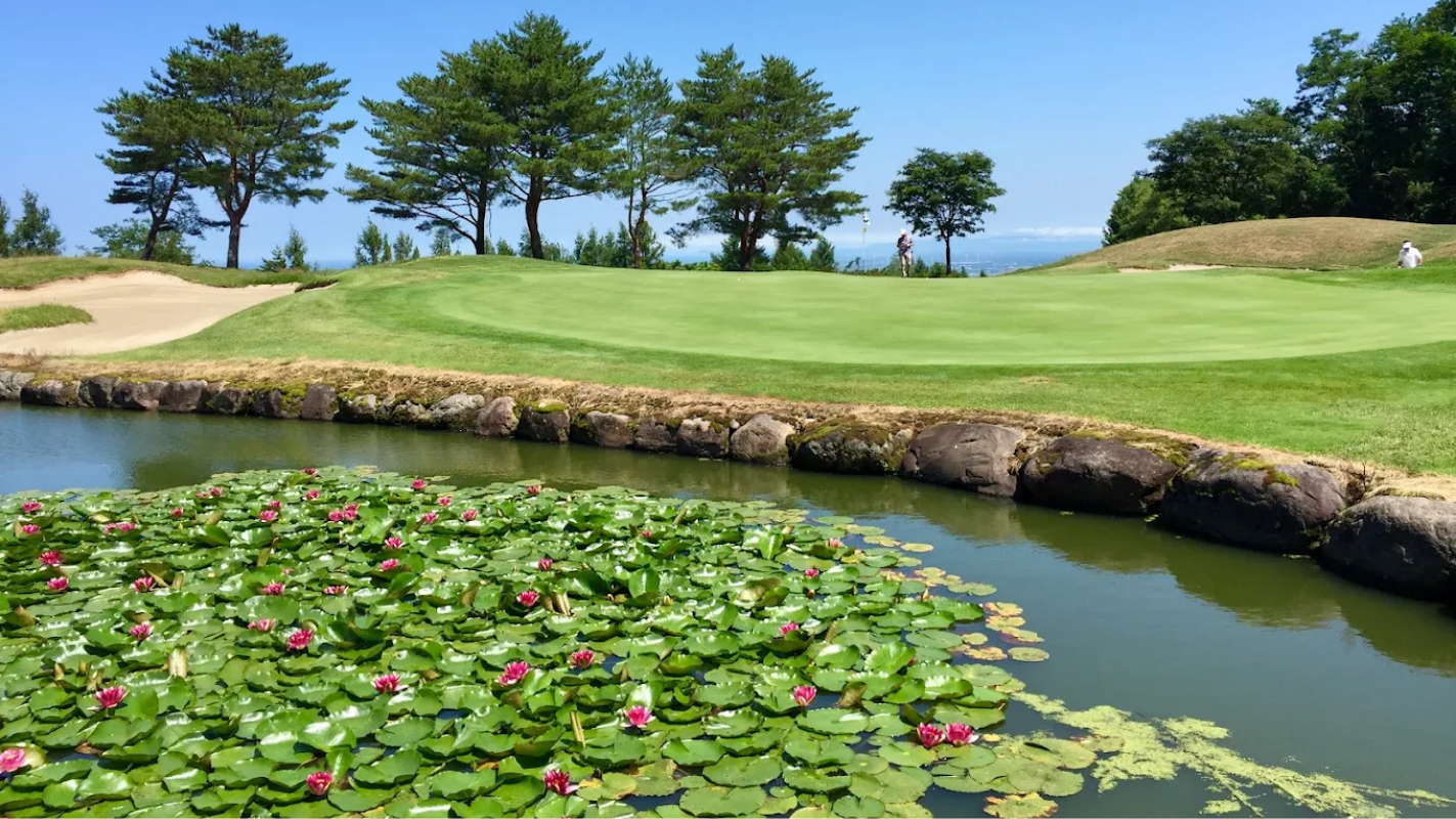 Aomori Spring Golf Course