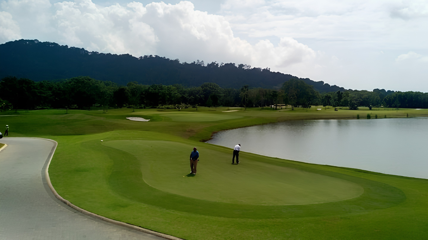 Amverton Cove Golf & Island Resort