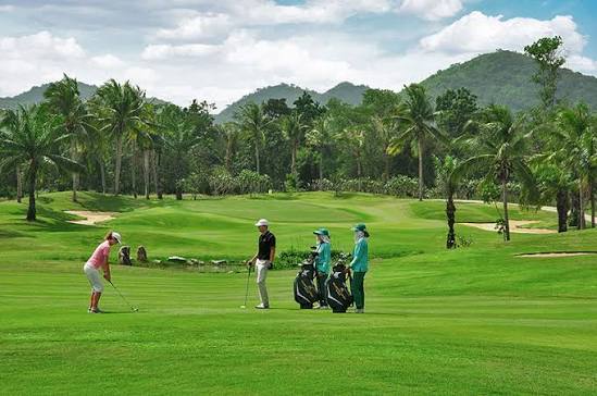 Majestic Creek Country Club