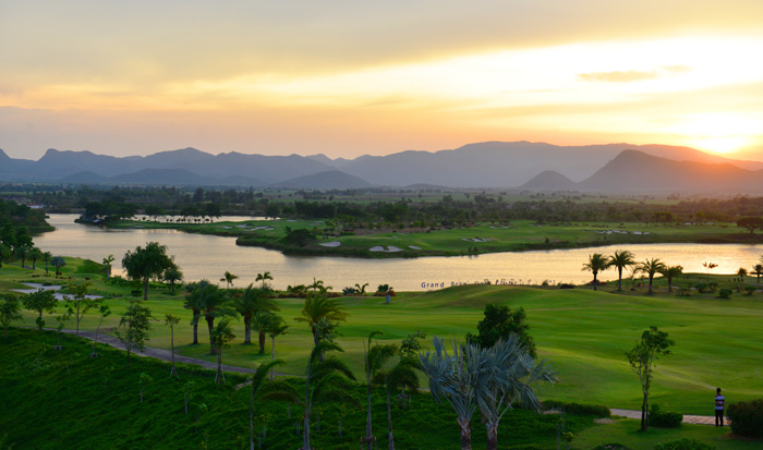 Grand Prix Golf Club