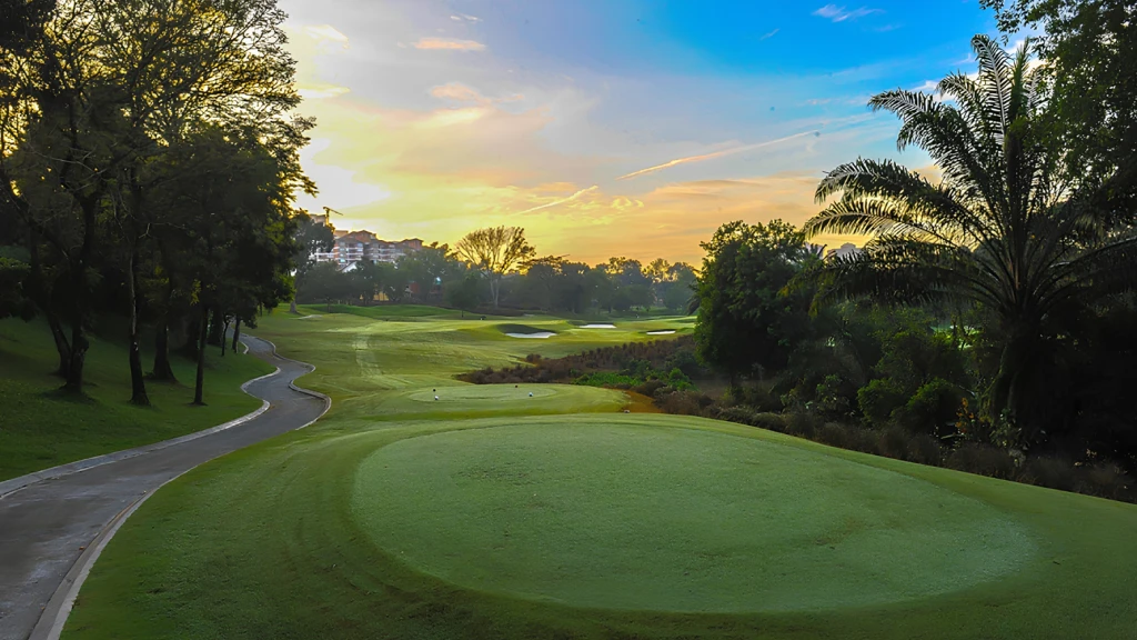 Sungai Long Golf & Country Club