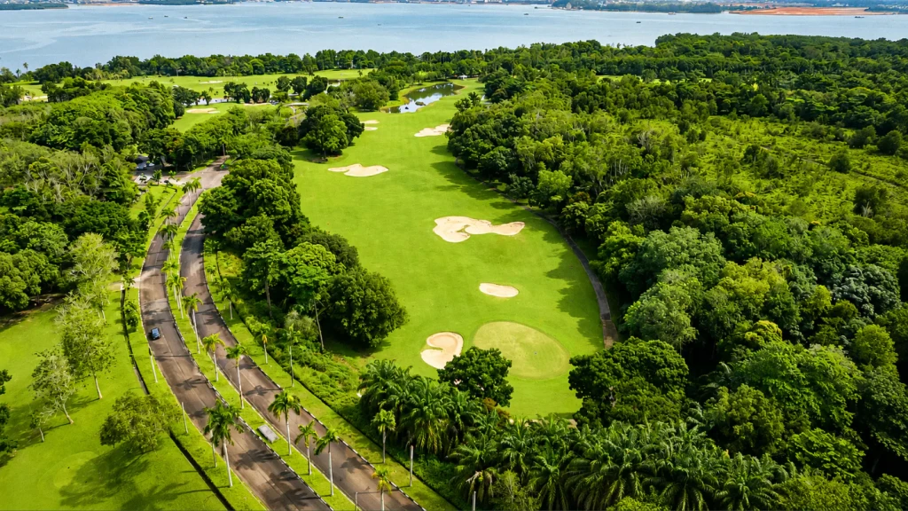 Batam Island Golf & Country Club