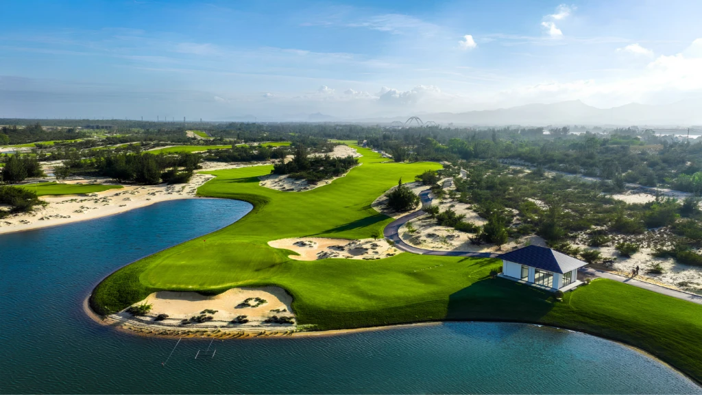 Blue Diamond Golf Course Quang Tri