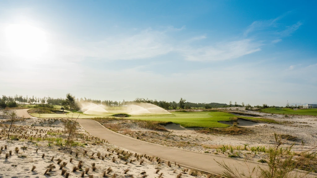 Golden Sands Golf Resort