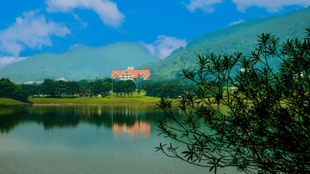 Tam Dao Golf Resort