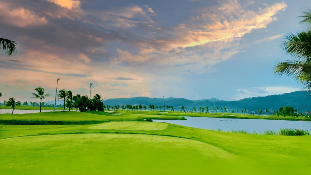 Tuan Chau Golf Resort