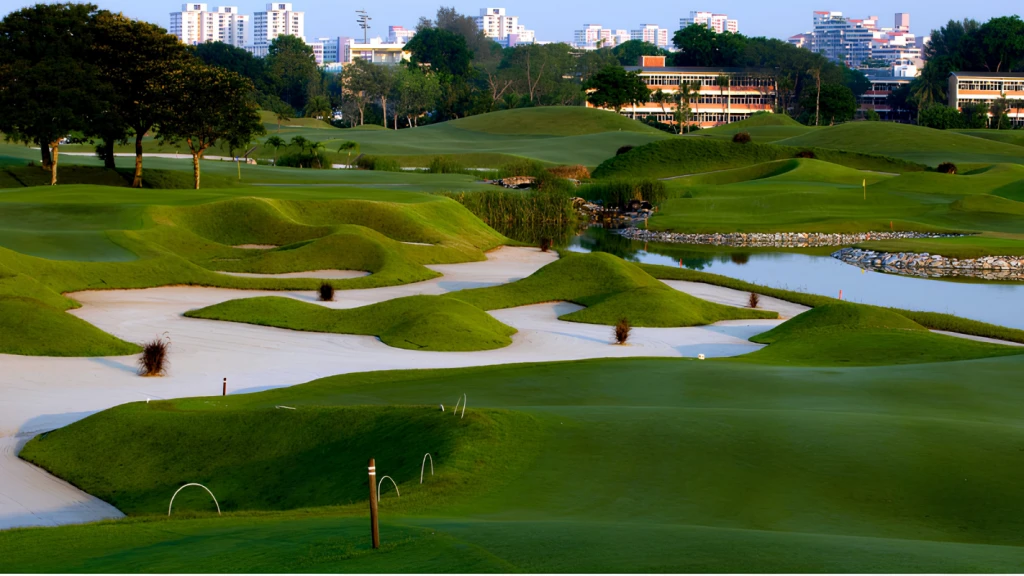 Singapore Golf on a Budget - 2D1N2R
